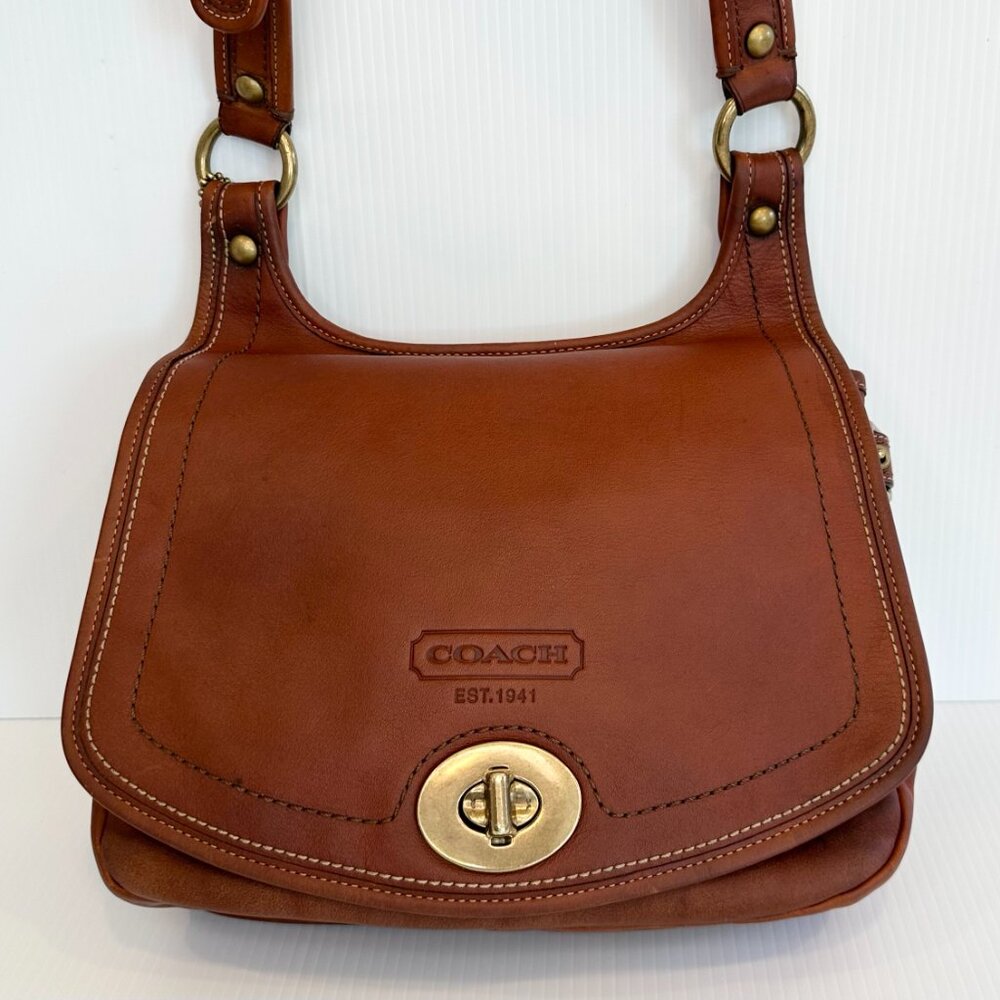 COACH 65th Anniversary Crescent Hippie Crossbody Whiskey Leather RARE - Picture 3 of 16